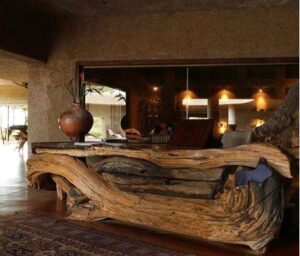 hotel-reception-left